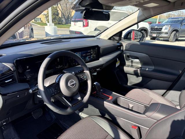 new 2025 Nissan Kicks car, priced at $29,010