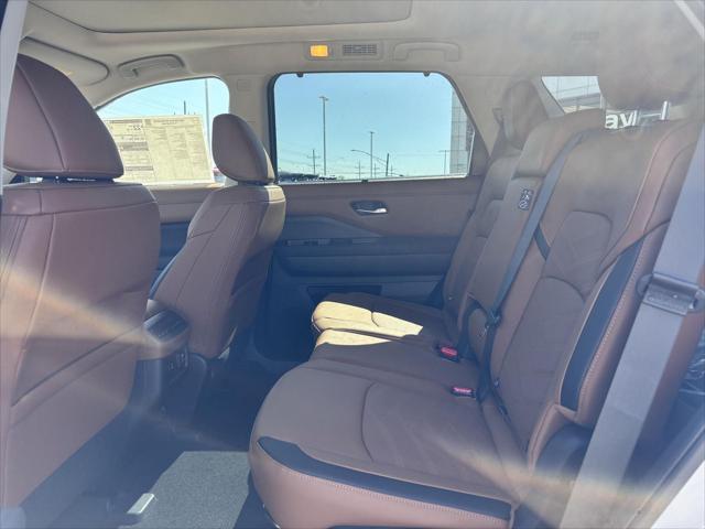 new 2025 Nissan Pathfinder car, priced at $50,935