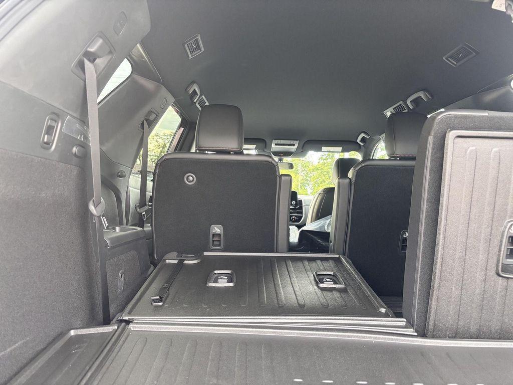new 2025 Nissan Pathfinder car, priced at $39,688