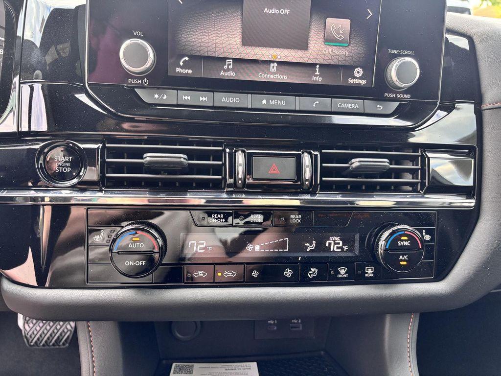 new 2025 Nissan Pathfinder car, priced at $39,688