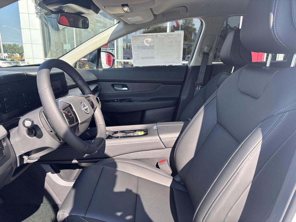 new 2025 Nissan Murano car, priced at $41,022
