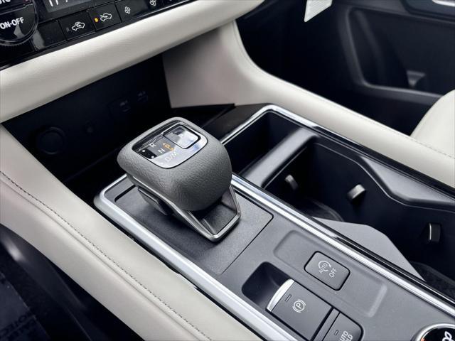 new 2025 Nissan Pathfinder car, priced at $49,925