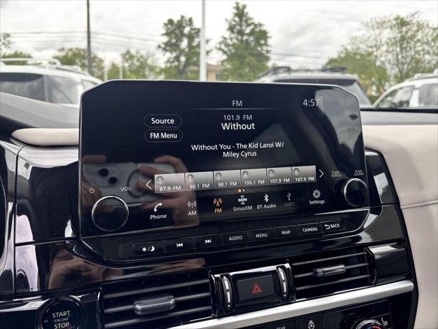 new 2025 Nissan Pathfinder car, priced at $49,925