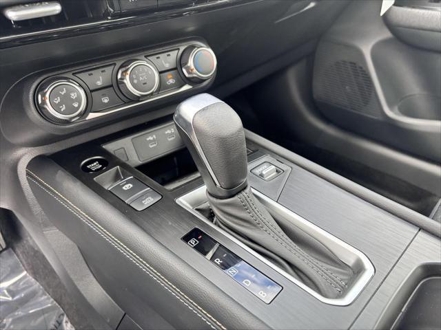 new 2025 Nissan Kicks car, priced at $28,356