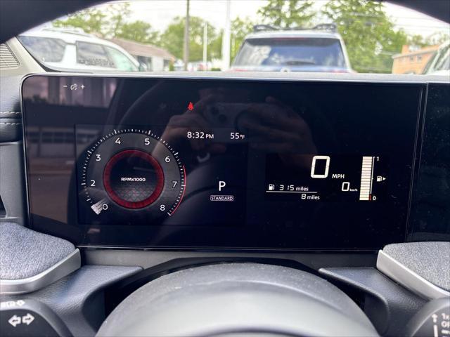 new 2025 Nissan Kicks car, priced at $28,356