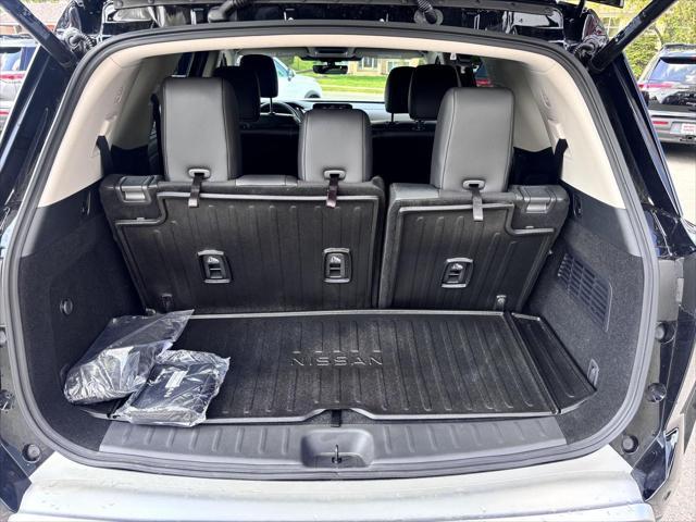 new 2025 Nissan Pathfinder car, priced at $41,268