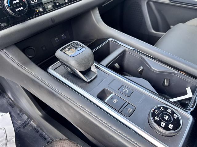 new 2025 Nissan Pathfinder car, priced at $41,268