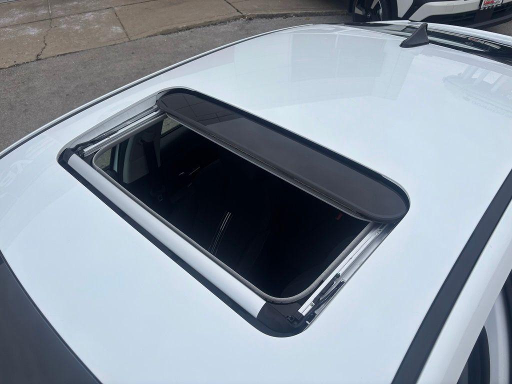 used 2025 Hyundai Elantra car, priced at $20,194