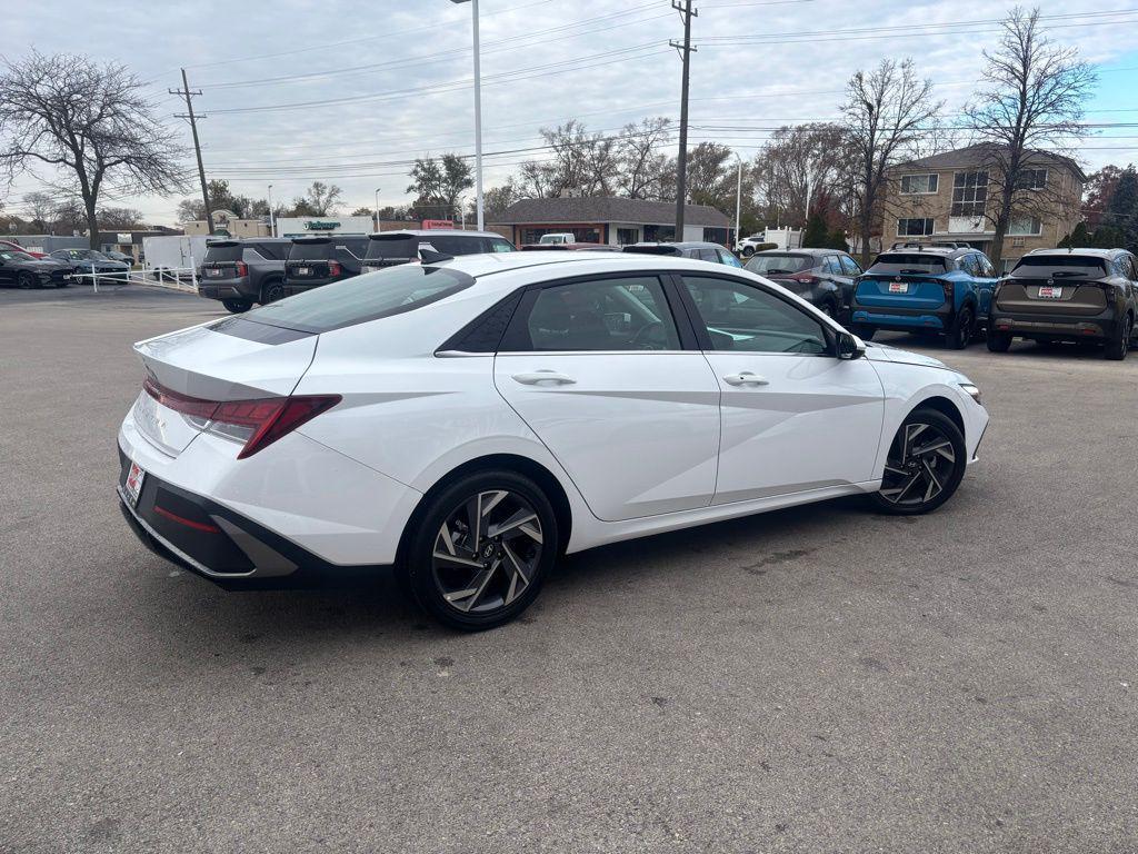used 2025 Hyundai Elantra car, priced at $20,194