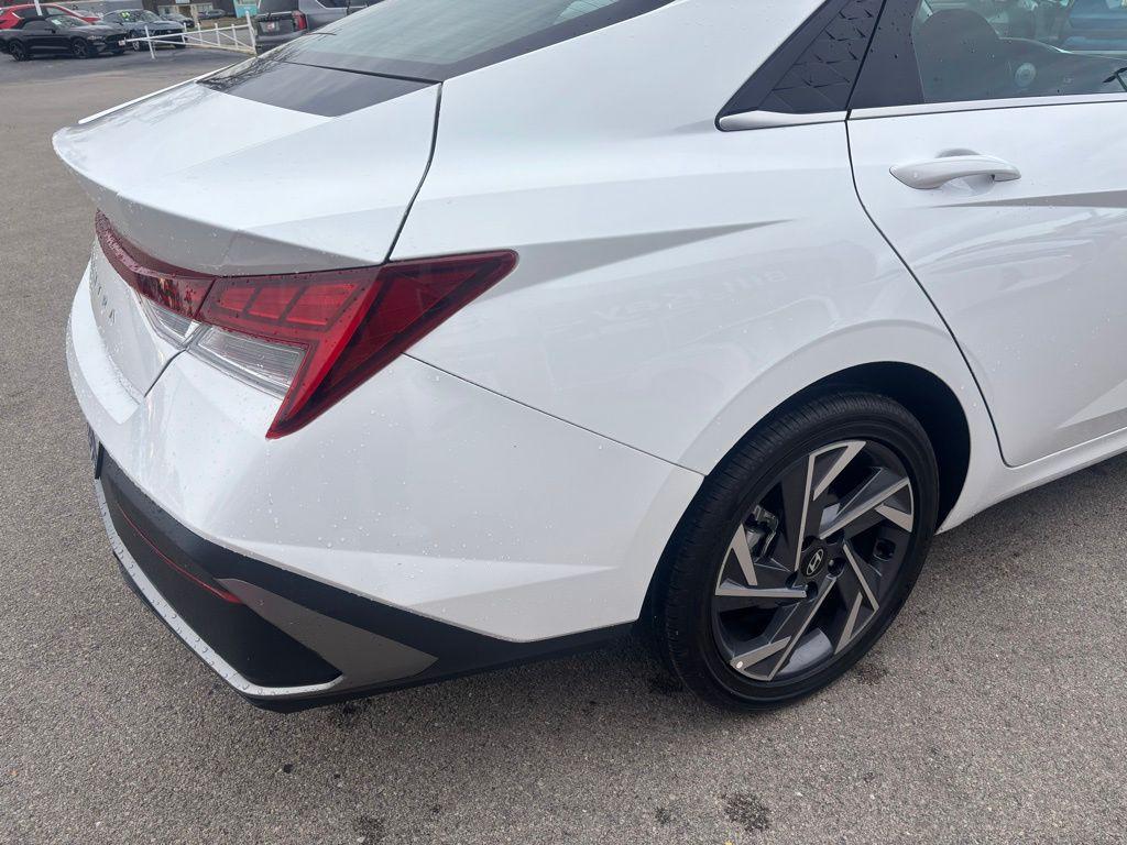 used 2025 Hyundai Elantra car, priced at $20,194