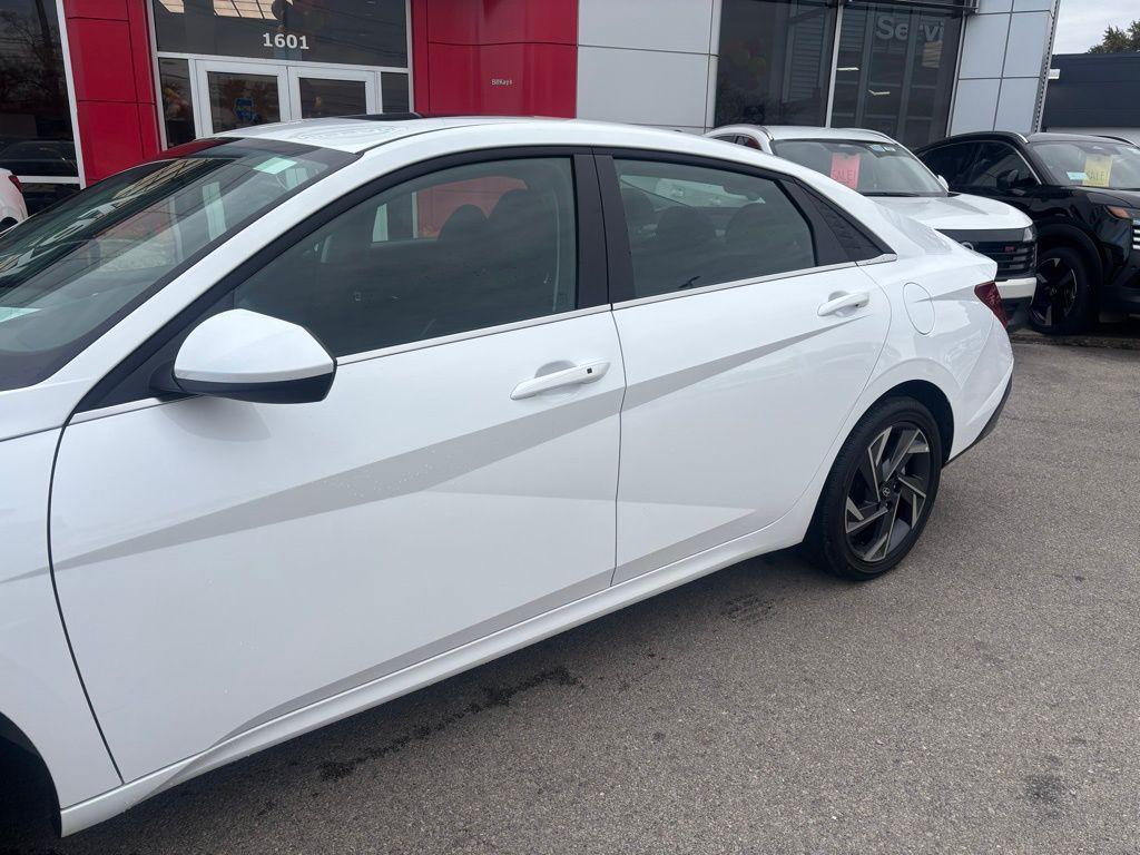 used 2025 Hyundai Elantra car, priced at $20,194