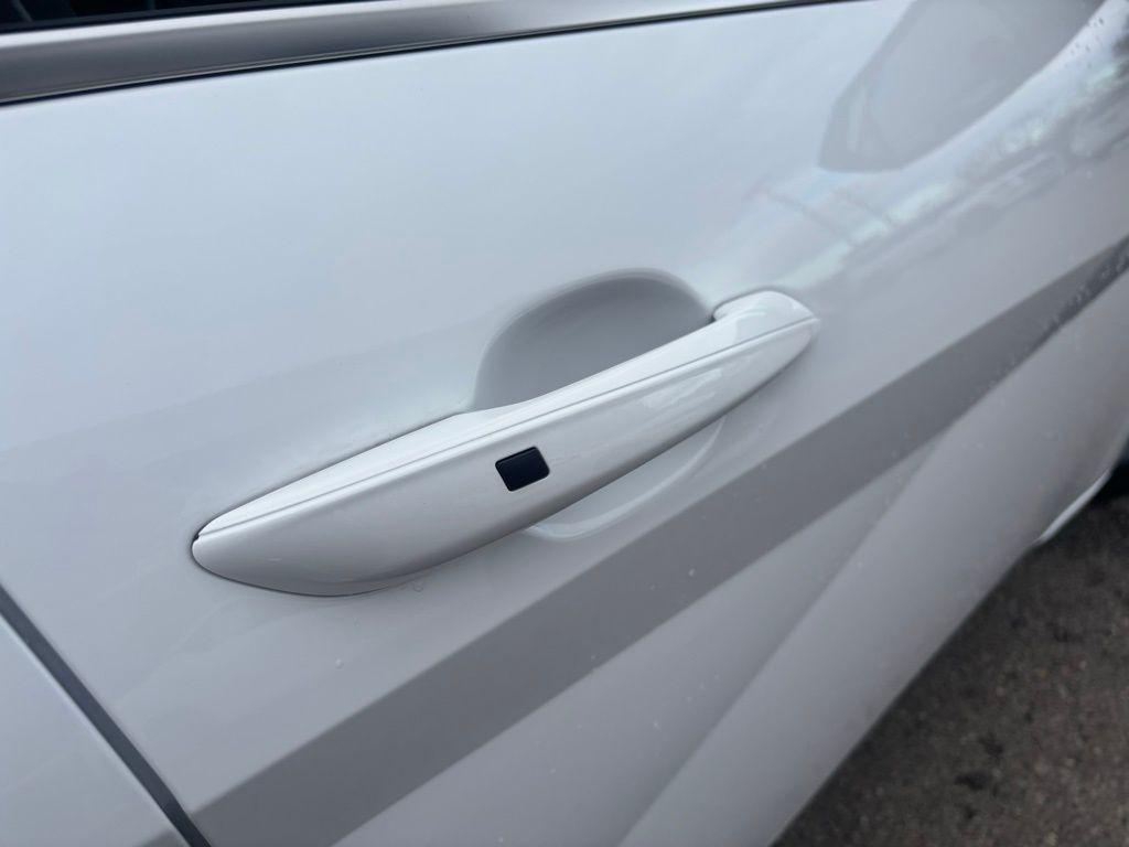 used 2025 Hyundai Elantra car, priced at $20,194