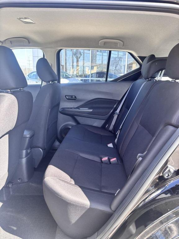 new 2025 Nissan Kicks car, priced at $22,086