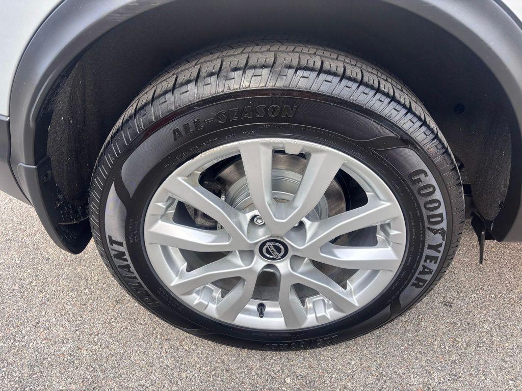 used 2021 Nissan Rogue Sport car, priced at $16,568