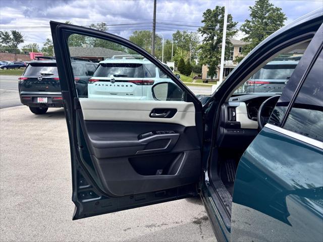 used 2023 Nissan Pathfinder car, priced at $35,897