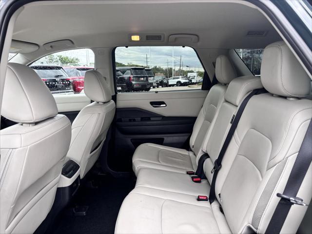 used 2023 Nissan Pathfinder car, priced at $35,897