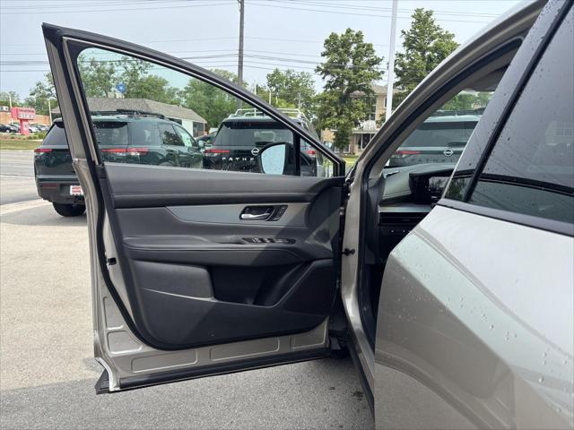 new 2025 Nissan Murano car, priced at $48,940