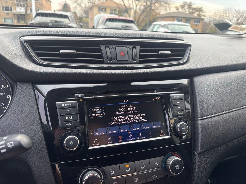 used 2020 Nissan Rogue car, priced at $18,342