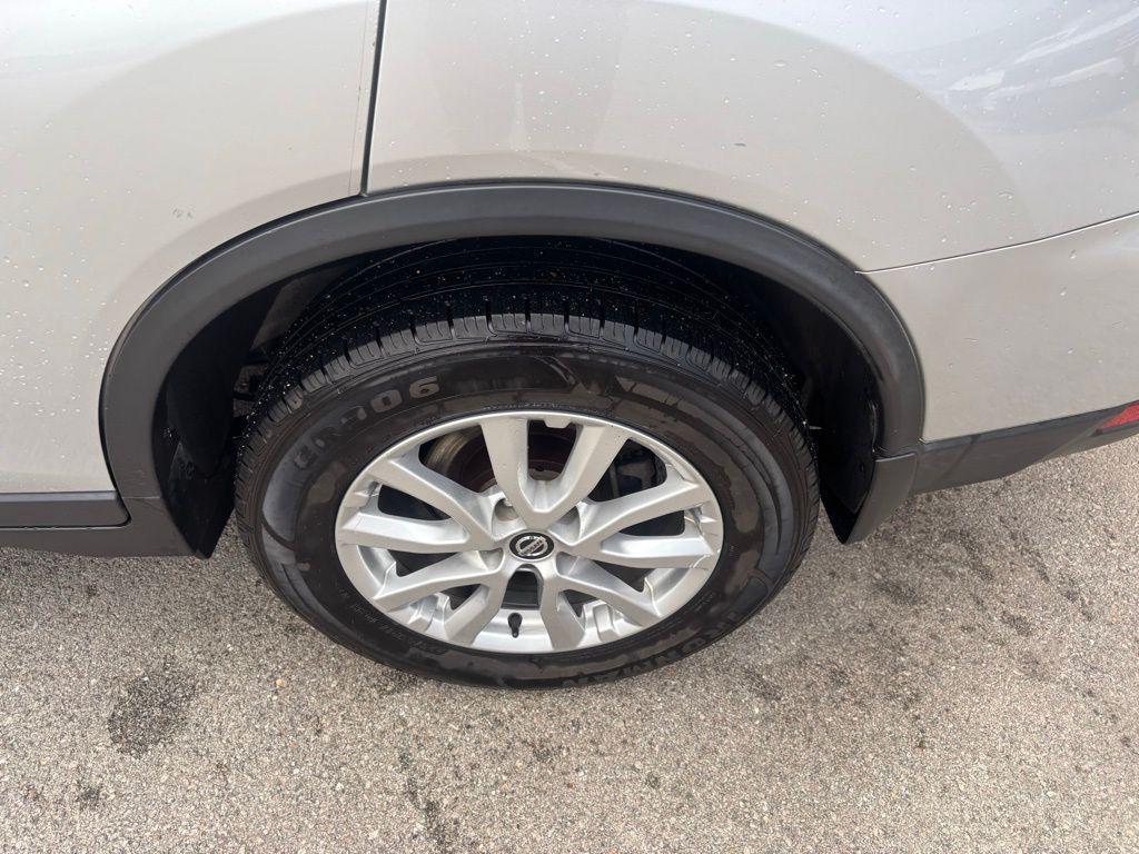 used 2020 Nissan Rogue car, priced at $18,342