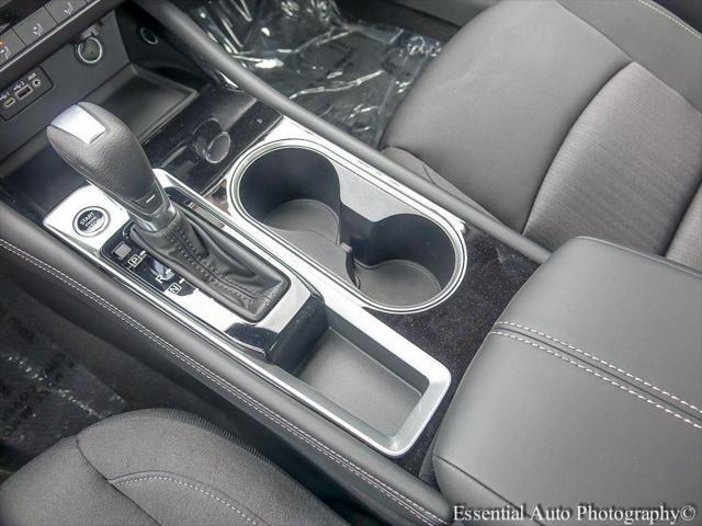 used 2023 Nissan Altima car, priced at $24,212