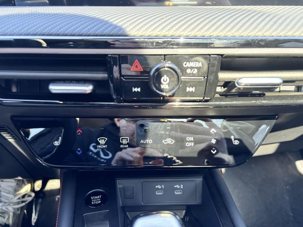 new 2025 Nissan Kicks car, priced at $28,669