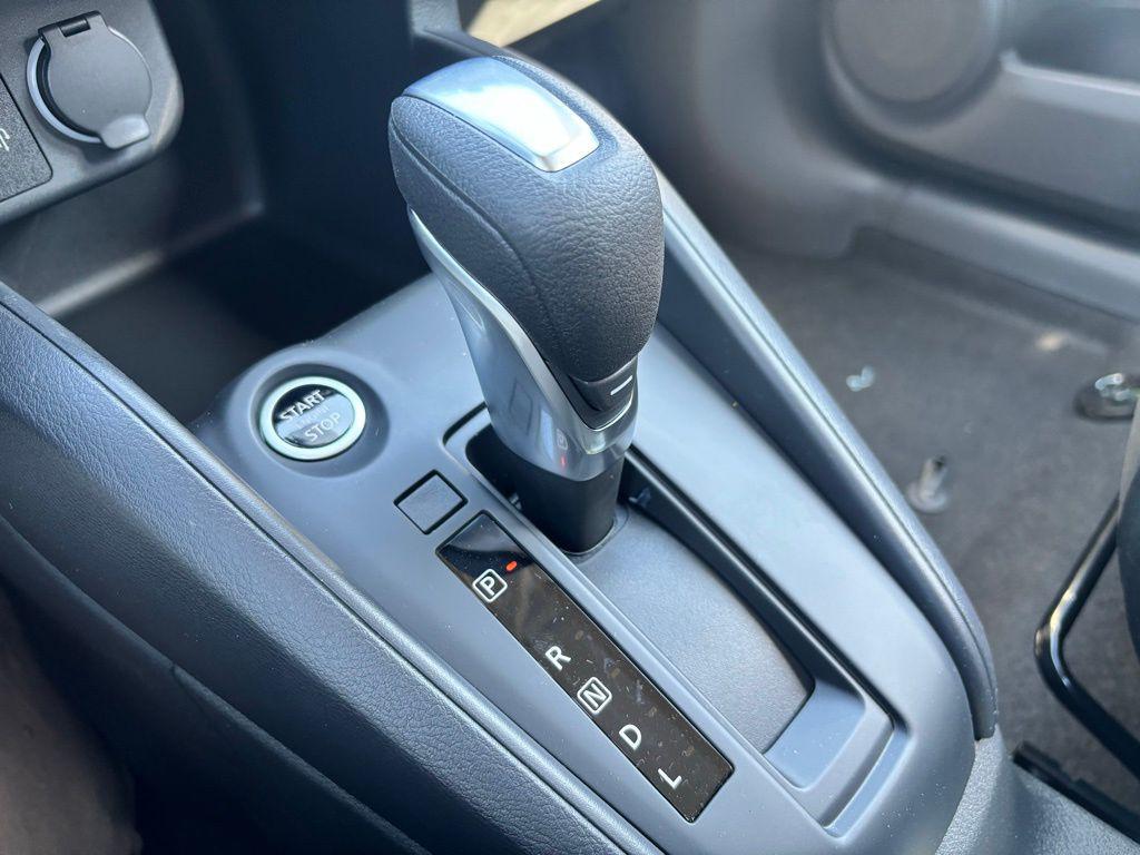 new 2025 Nissan Kicks car, priced at $22,086