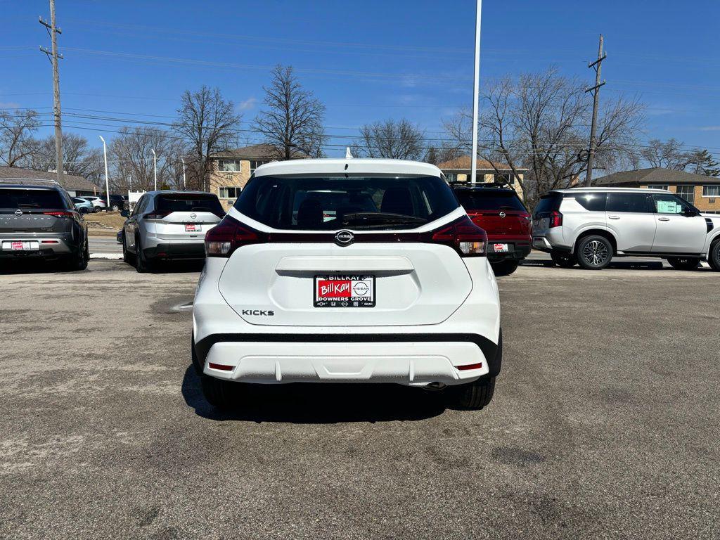 new 2025 Nissan Kicks car, priced at $22,086