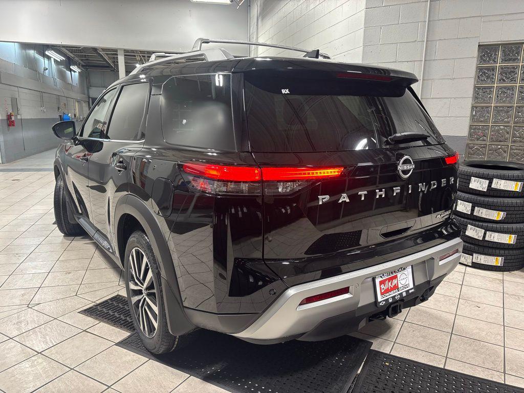 new 2025 Nissan Pathfinder car, priced at $44,010