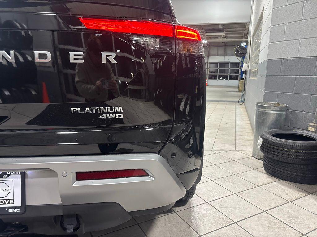 new 2025 Nissan Pathfinder car, priced at $44,010