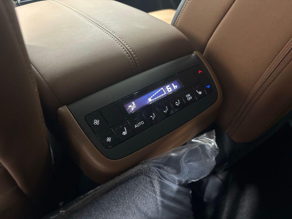 new 2025 Nissan Pathfinder car, priced at $44,010