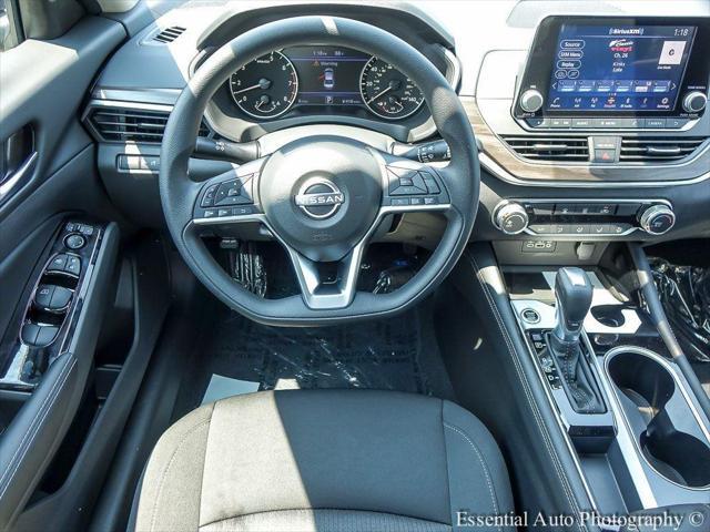 used 2023 Nissan Altima car, priced at $24,137