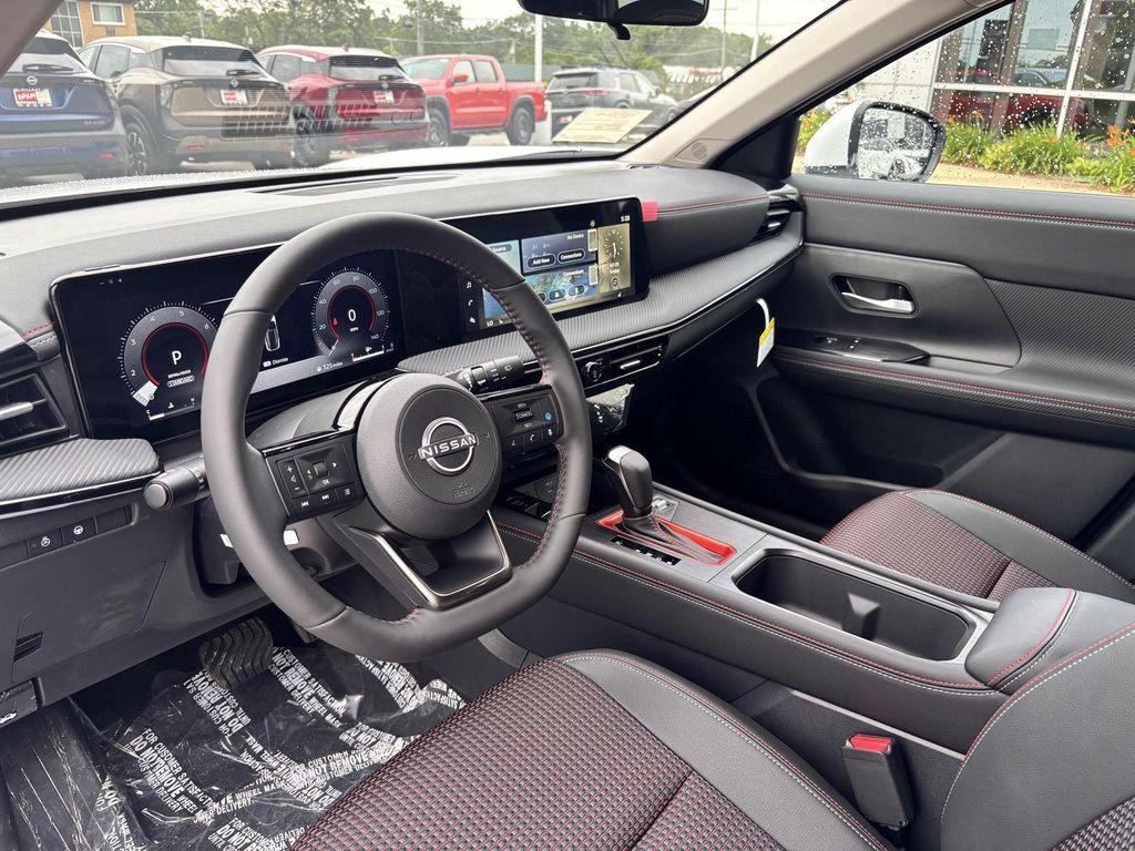 new 2025 Nissan Kicks car, priced at $29,912