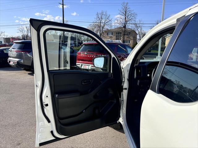 new 2025 Nissan Frontier car, priced at $33,564