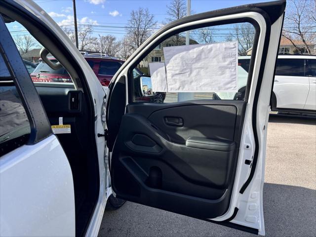 new 2025 Nissan Frontier car, priced at $33,564