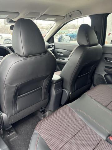 new 2025 Nissan Kicks car, priced at $29,030