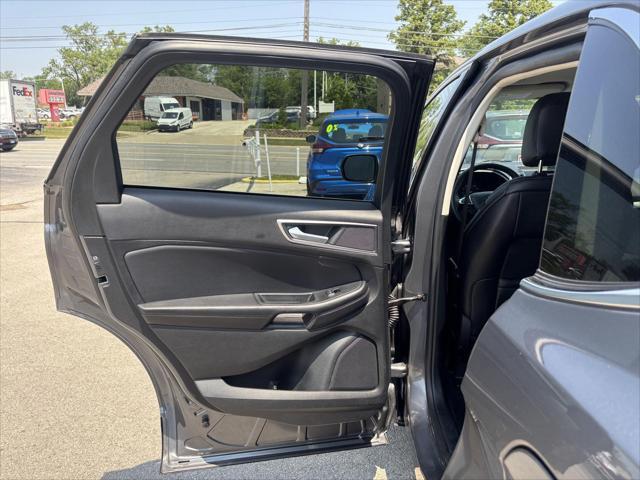 used 2024 Ford Edge car, priced at $24,955