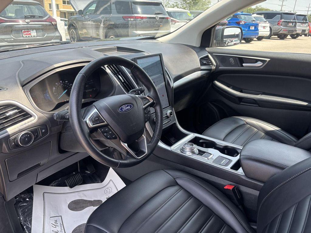 used 2024 Ford Edge car, priced at $21,687