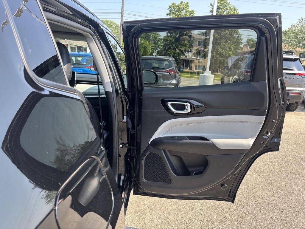 used 2022 Jeep Compass car, priced at $19,897
