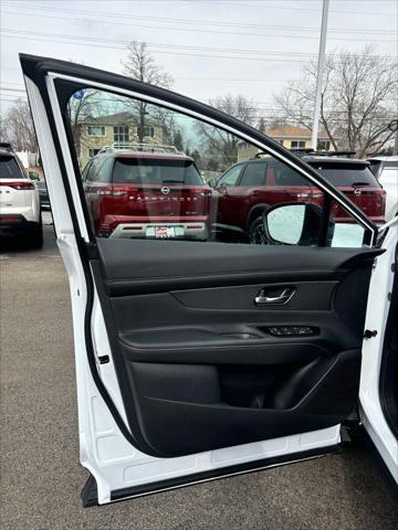 new 2025 Nissan Murano car, priced at $44,050