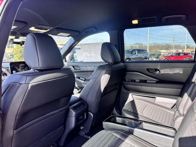 new 2025 Nissan Pathfinder car, priced at $47,100