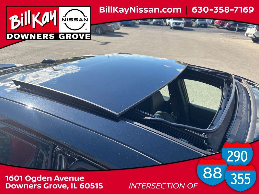 used 2023 Nissan Maxima car, priced at $34,897