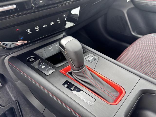 new 2025 Nissan Kicks car, priced at $29,936