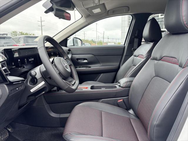 new 2025 Nissan Kicks car, priced at $29,936