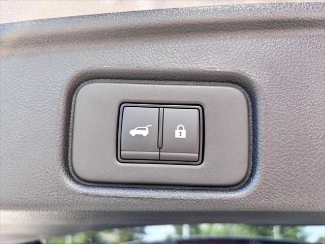new 2025 Nissan Pathfinder car, priced at $48,355
