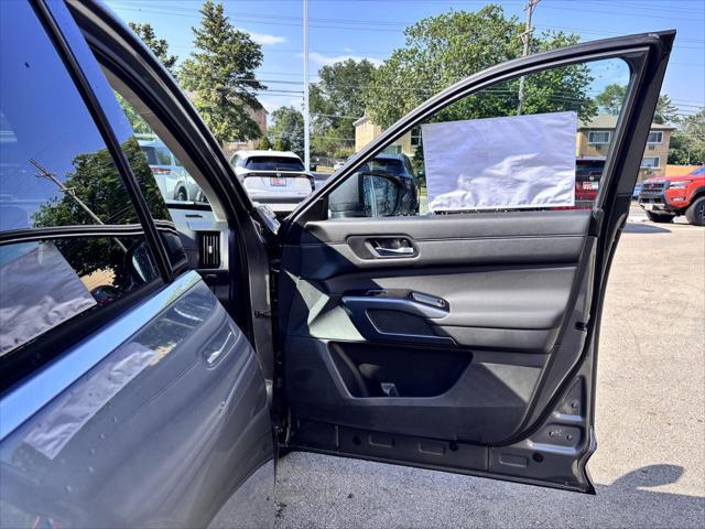 new 2025 Nissan Pathfinder car, priced at $48,355