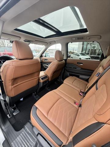 new 2025 Nissan Pathfinder car, priced at $54,605