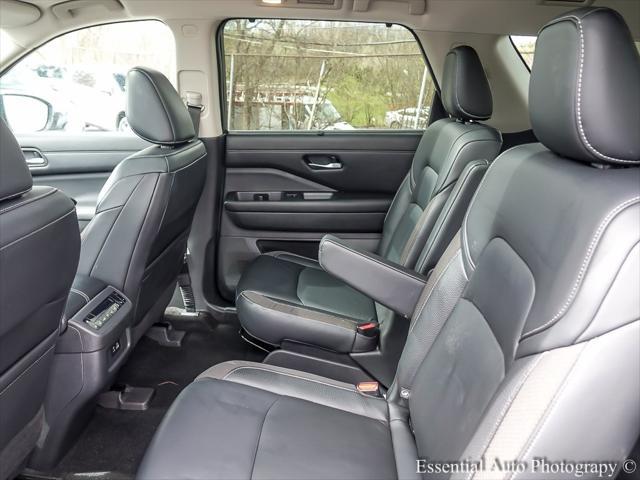 used 2022 Nissan Pathfinder car, priced at $31,000