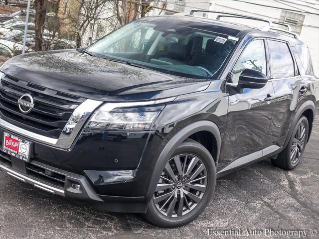 used 2022 Nissan Pathfinder car, priced at $31,000
