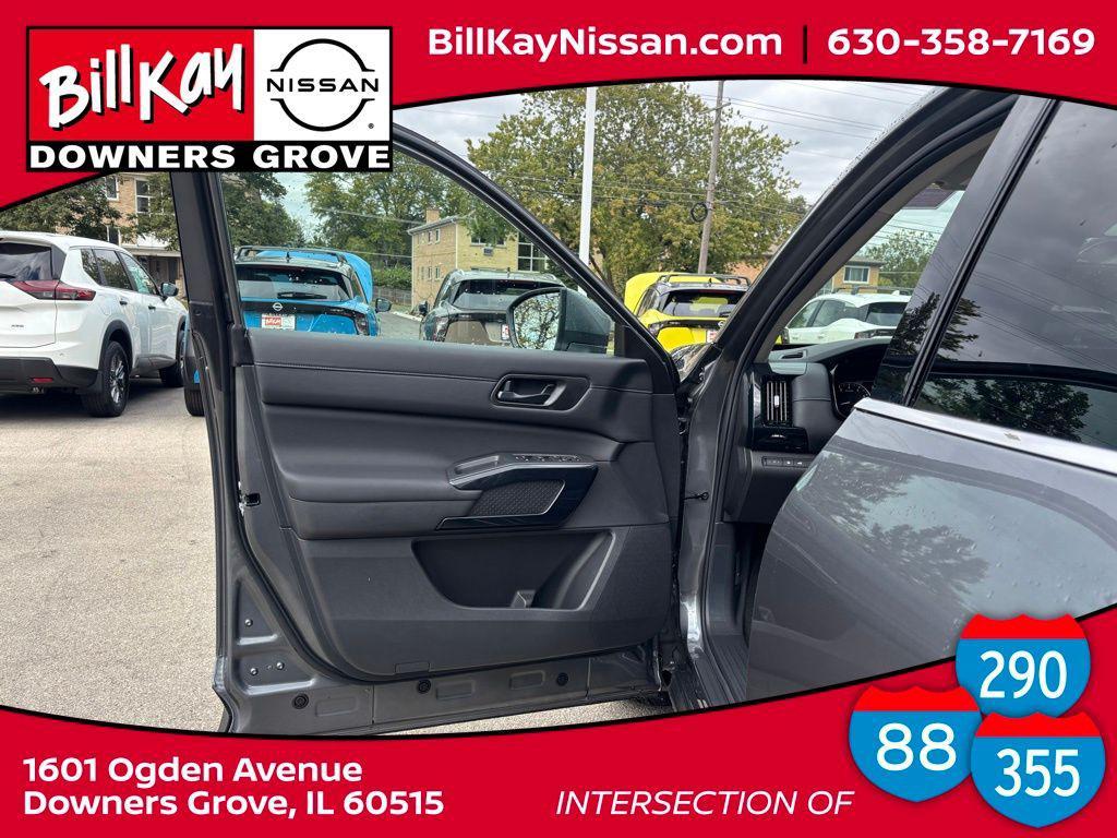 new 2025 Nissan Pathfinder car, priced at $34,497