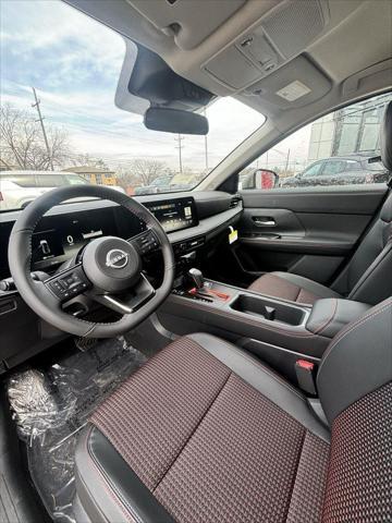 new 2025 Nissan Kicks car, priced at $29,030